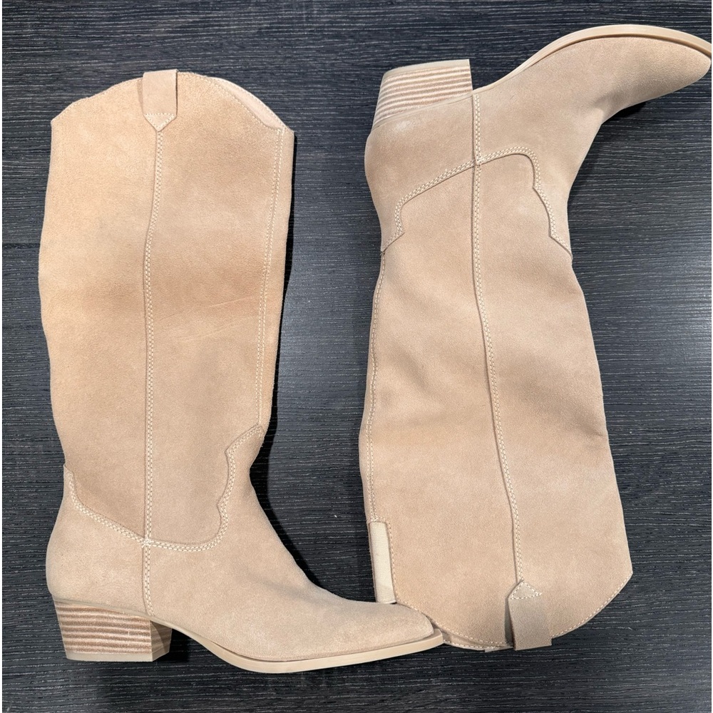 Dolce Vita Suede Beige Boots